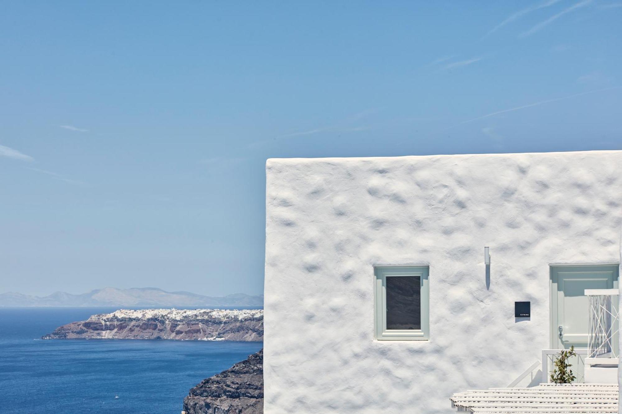 Limestone Fira  Exterior photo