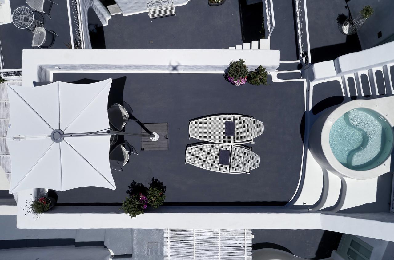 Limestone Fira  Exterior photo